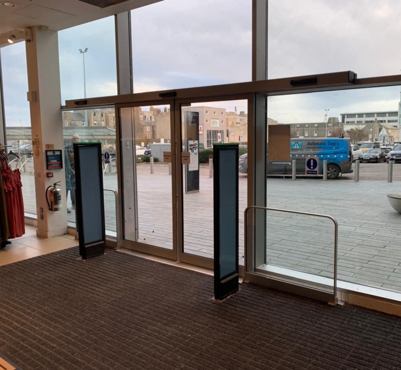 Retail Store Entrance Solutions | Automatic Access Ltd